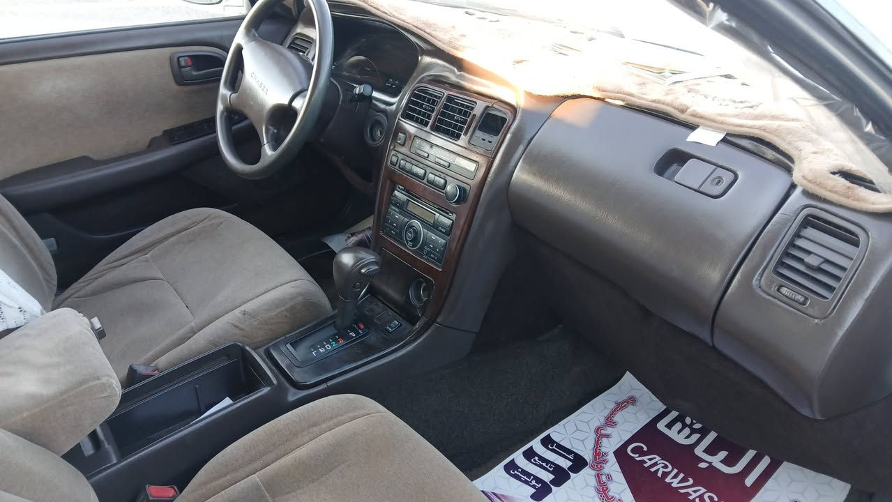 سلام عليكم شيزر موديل 2000 رقم بصرة انكليزي سنويه 30 
العنوان بصره زبير الرقم *********** 
السعر 68 بيه مجال قليل
