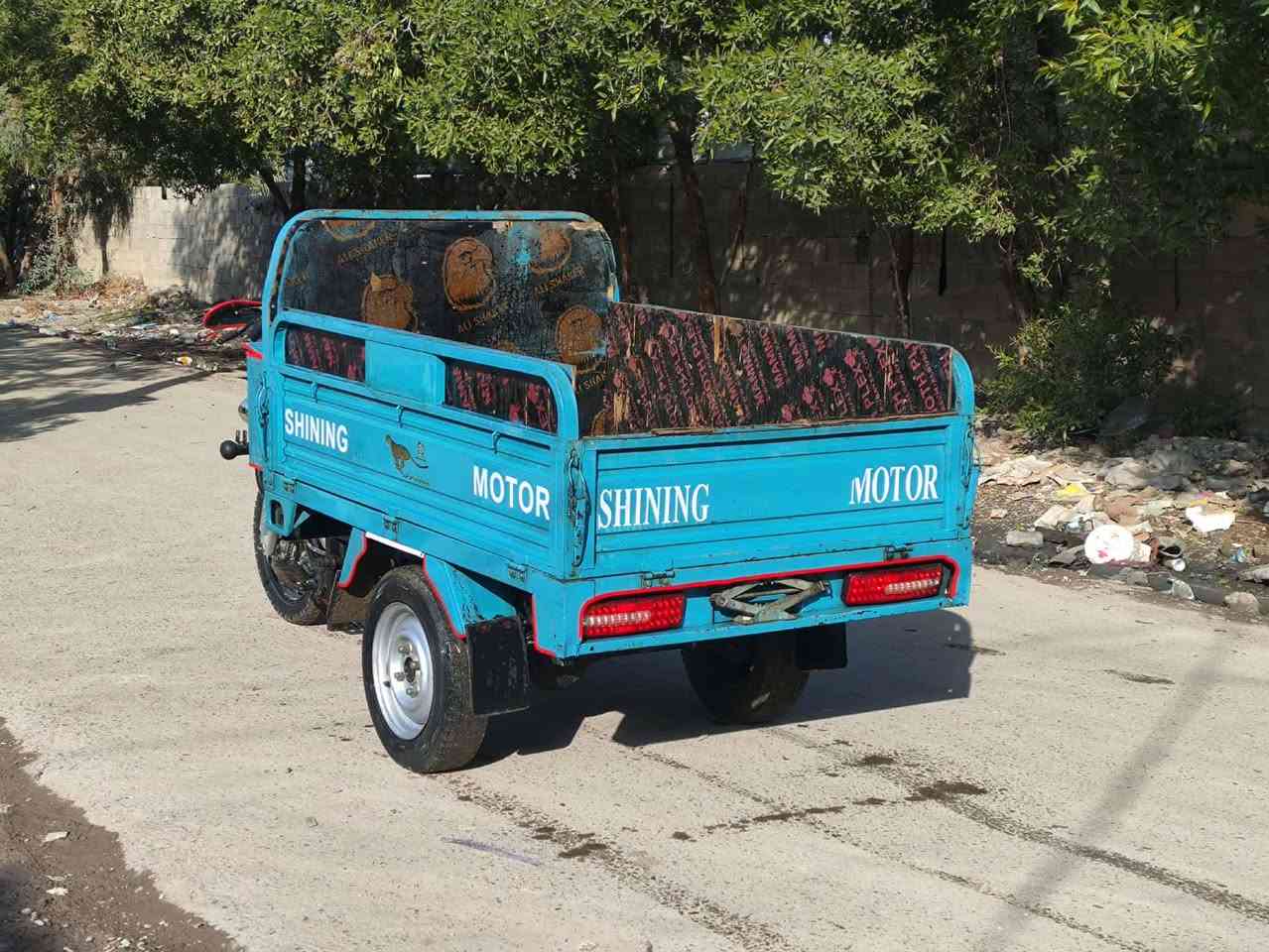 سلام عليكم
ستوتة لبيع 

موديل 20 

كاملة وكمال الله

مابيهة اي نقوصات 

مكان بغداد حي بتول

***********
