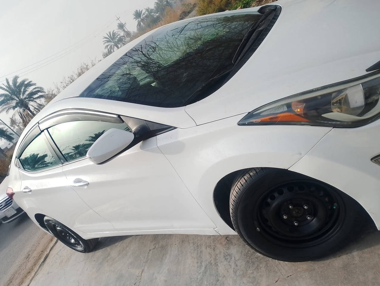 يارب  النتره موديل 14سياره جديده بمعنى الكلمه محرك دوش 1800 محرك كير مكفول سياره تخم تاير صدر امامي خلفي جديد تبريد ثلج ضرها بسيط هلا شاشه تحكم ستيرن كامره شرط التحويل ثاني العنوان ديالى بعقوبة 112وبيه مجال الطيبين سونار مرفوق وفيديو رقمي***********
