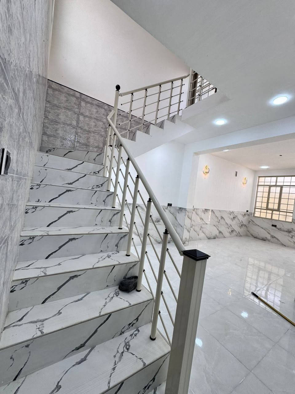 متوفر بيت مساحه ١٠٠ متر في حي العسكري قطاع 16 بسعر مناسب البيت من فترة كمل موقعة حلوو
متوفر بيت للبيع في حي العسكري قطاع ١٥  من ايام كمل طابقين

متوفر بيت للبيع في العسكري قطاع ١٧ من فترة كمل

ملاحظة يوجود تصوير فيديو ادزة خاص للشراي لجميع العروض

متوفر بيت للبيع مساحة ١١٠ متر حي العسكري يباع مبادره البيت جديد 

متوفر مشتمل للايجار قرب أسواق جكليته
*********** للاستفسار
