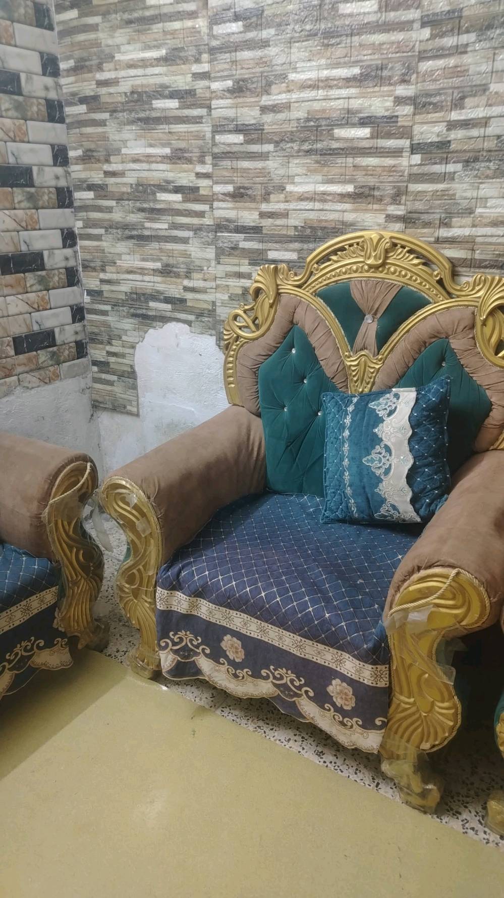تخم للبيع ٨ سعر