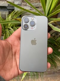 آيفون ١٣ برو • ٢٥٦ • كامرة واسعة عاطلة