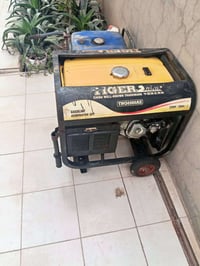 الصفر سعر مالته 250 والزرك 125 لاتصال على رقم 07714470013