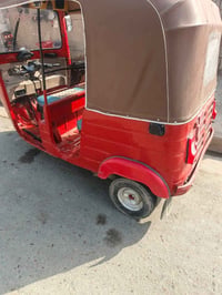 17اوراق شهر 11 مكينة 20 مكان جسر ديالى  سعر 3300بيهة مجال 07804663072