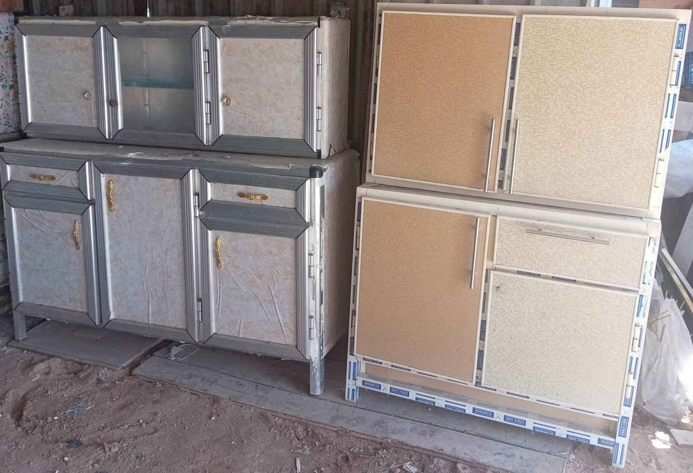 غراض للبيع
بغداد المحمودية 
المكان قرب مستوصف المحمودية مَقابل مستشفى الأسنان الصحي
ثاني محل 
***********
***********
اللهم صل على محمد وال محمد
