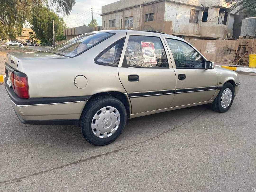 سلام عليكم اوبل فكترا للبيع موديل 91حجم 18 رقم اربيل انكليزي باسمي سنويه منتهيه سنه كير محرك بشرط للاستفسار اكثر خابر ***********
سعر 40$
