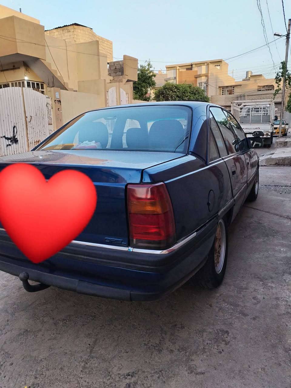 سياره أوميكا للبيع محرك شرط مال كصه مشدود جديد كير شرط حجم20 شرعي اني السعر 35 وبي مجال بسيط ***********
