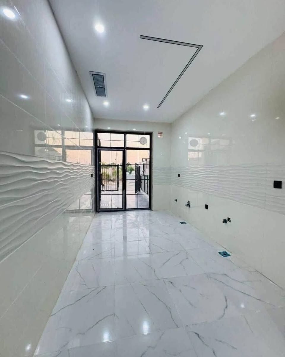 #عقارات_حبيب_علي  
🔸سند طابو يتسجل بإسم اي عراقي
📍أربيل- منزلين لبيع مجمع اشتي1 

➖مساحة 125M+125M طابقين 
يتكون⤵️
➖4غرف نوم 
➖استقبال-صاله-مطبخ-مجموعه صحيات-كراج
***********
***********
لمشاهدة الفيديو والسعر والباقي من العروضات ادخل للقناة رابط القناة👇
https://t.me/habeb2ali

#عقارات_اربيل #شقق_للبيع_اربيل #بيو_لبيع_اربيل  #فلل_للبيع_اربيل #مجمعات_سكنية_اربيل
 #عقارات_كردستان  
#استثمار_عقاري_اربيل #عقارات_بغداد_سليمانية_اربيل  #عقارات_شمال_العراق  

8 دفتر 40 ورقه
