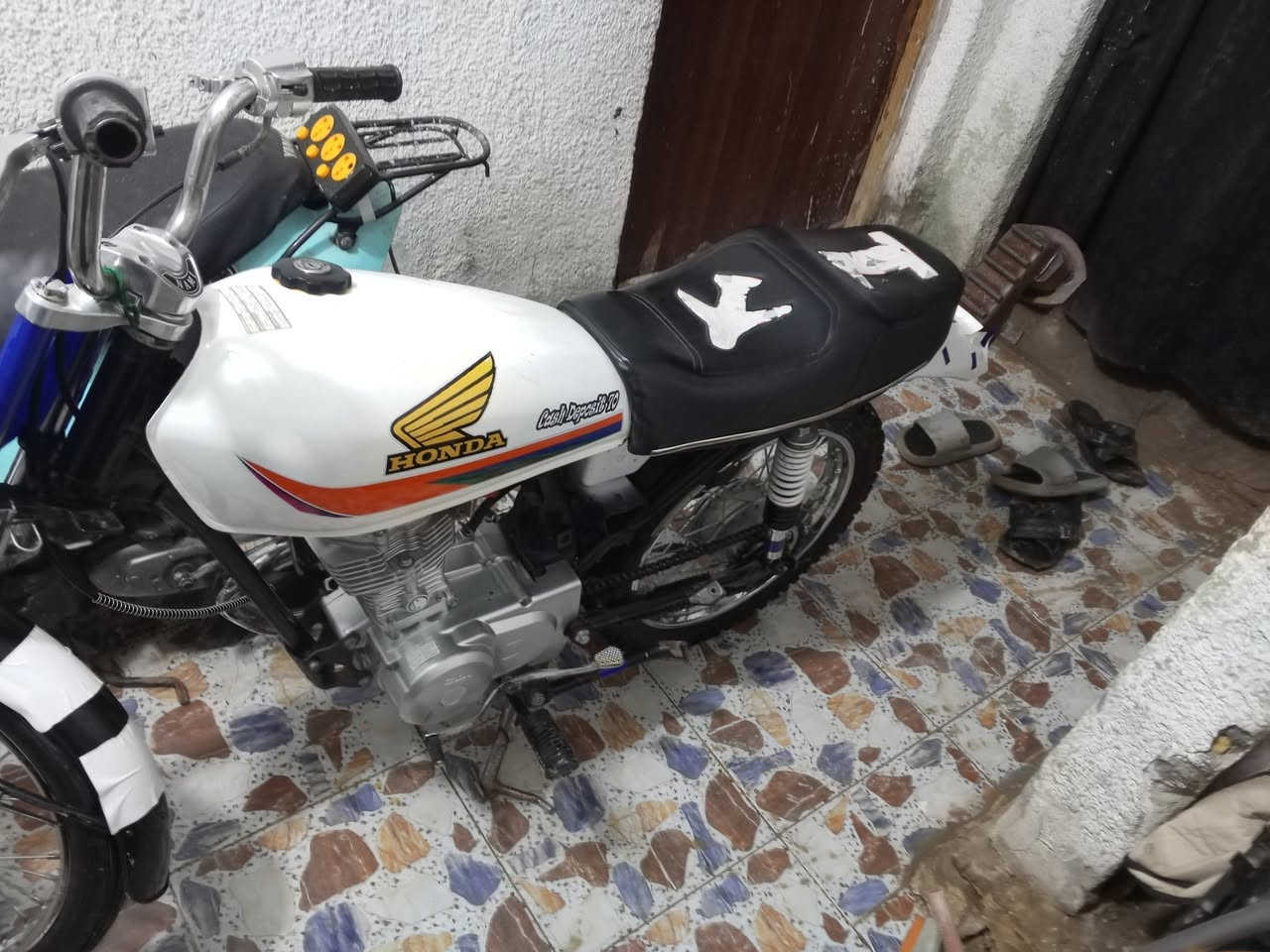 السلام عليكم دراجه اربعه كير شلامجه***********
