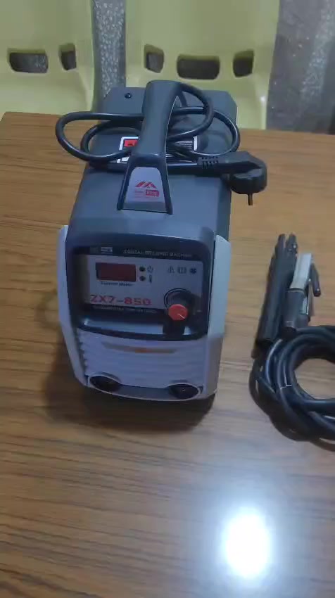 السلام عليكم عرض مميز ماكنة لحام ماليزي باله جديده بدون كارتون. بقن ثلاث قطع فقط. مع عدة ملحقات السعر مع التوصيل 75 الف تلحم واير 2.5 و 3.25 وشرط من توصلك اهرش بيه شليلمانه اذا مهرشت رجعه بيد المندوب


**إذا كنت صاحب هذا الإعلان وتريد حذفه لأي سبب، رجاءا أرسل رسالة إلى الدعم الفني**