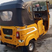 تكتك ٢١ • اوراق صادق • ٣ تايرات جدد