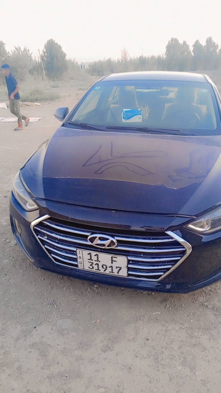سلام عليكم للبيع النترا موديل2017 رقم بغداد نكليزي سنويه جديده تحويل مباشر جاهزه من كلشي مكينة 2000 سيارة مال البيت ورد امريكي حادثة جاملغ وبنيد فقط السعر 110وبيها مجال العنوان ذي قار الفجر  ***********
