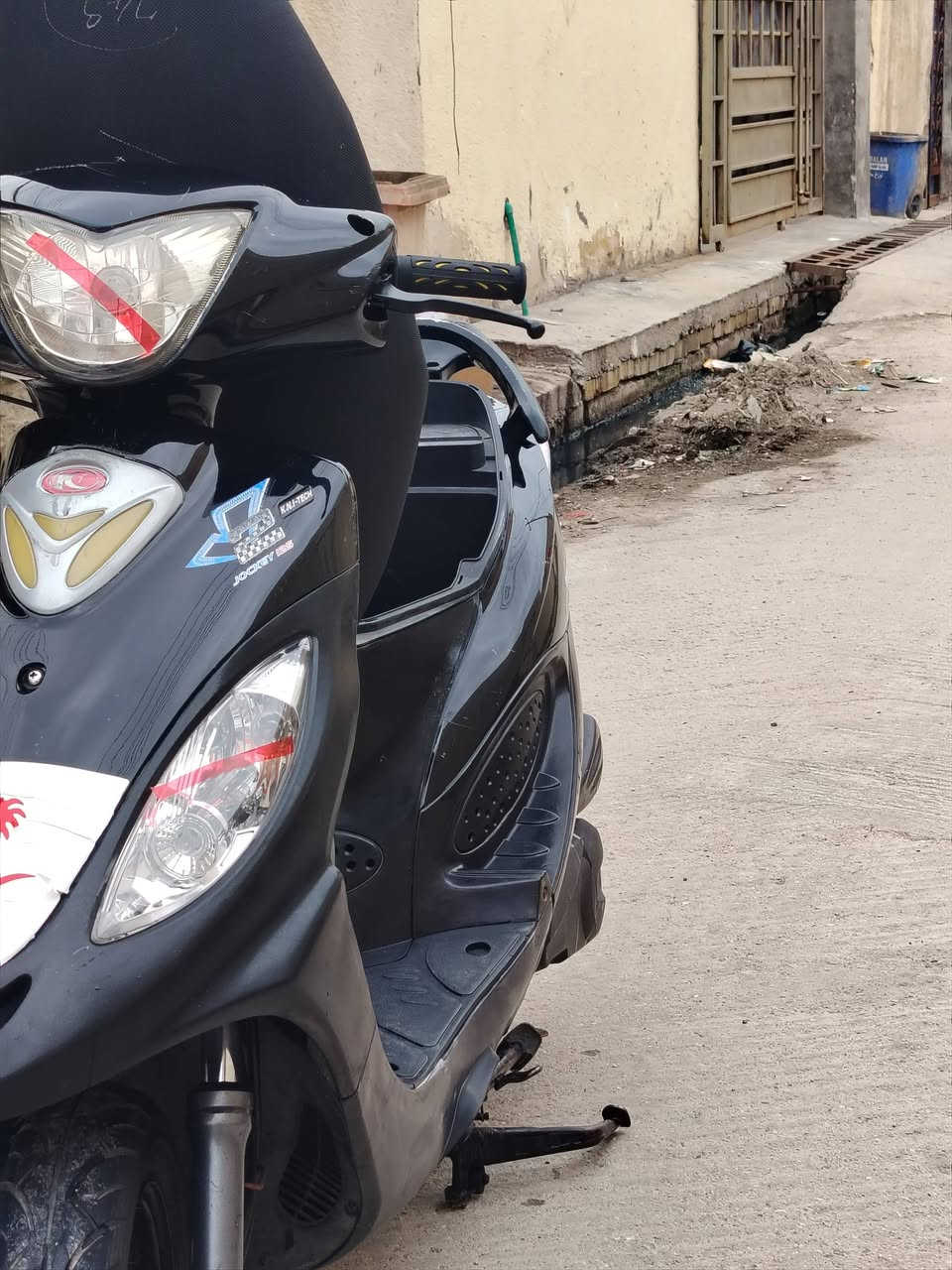 السلام عليكم كامكو للبيع
دراجه كفاله عامه صارلي ٥ ايام من طلعته من الرمبه 

موديل ١٣

مكينه ناعمه ماينسمع صوته

كهربائيات كله شغله دراجه جاهزه من كل النواحي

للتواصل *********** او ع خاص
