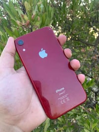 ايفون اكس ار • ٦٤ • احمر