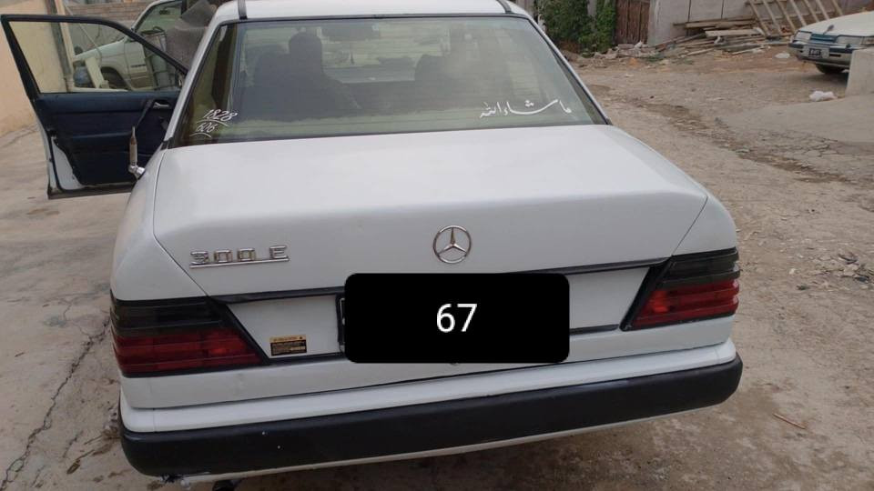 ئاڕم پلاستیک سلێمانی مەکینەی vvti300 ئەڕنەب گێڕ تۆماتیک بە شەرت
1986 
32 گەڵا
*********** السليمانية, العراق
