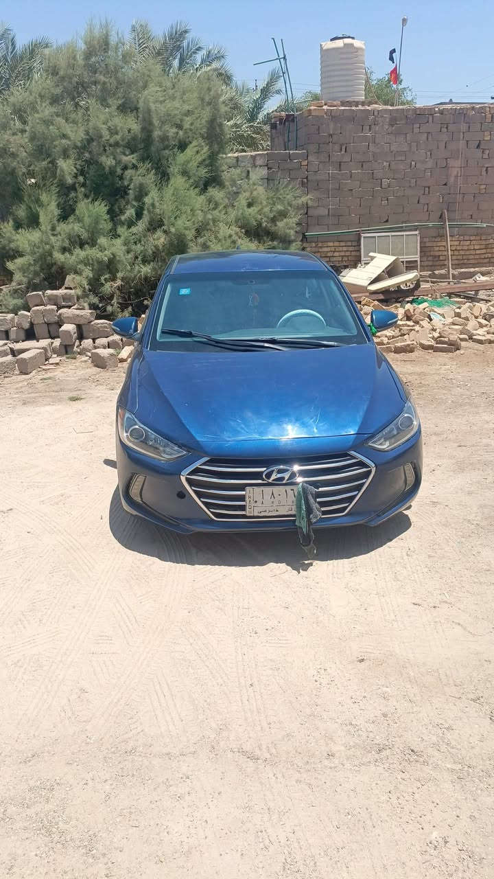 سلام عليكم انتره مديل ١٨ رقم ذي قار تحويل مباشر مكينه ٢٠٠٠دوش سياره مكينه كير تبريد حداديه ٨٠بلميه يعني ما اكلك فول بس نعمه ويل كب السياره غرفتها نعمه بيها جاملغ ابدل وجاملغ مصبوغ  وبنيد مصبوغ وباقي التفاصيل علا هاذا الرقم *********** مكاني ناصربه سوق الشيوخ
