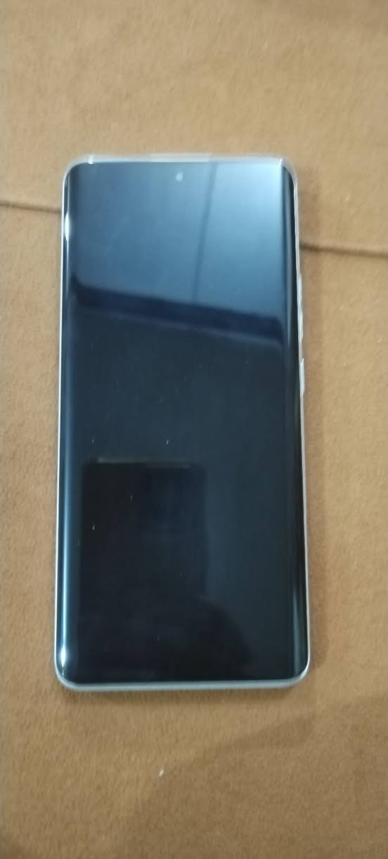 اسلام عليكم الموبايل للبيع
اسم الموبايل ريدمي نوت 13برو 5 G العنوان ناصرية مركز


**إذا كنت صاحب هذا الإعلان وتريد حذفه لأي سبب، رجاءا أرسل رسالة إلى الدعم الفني**