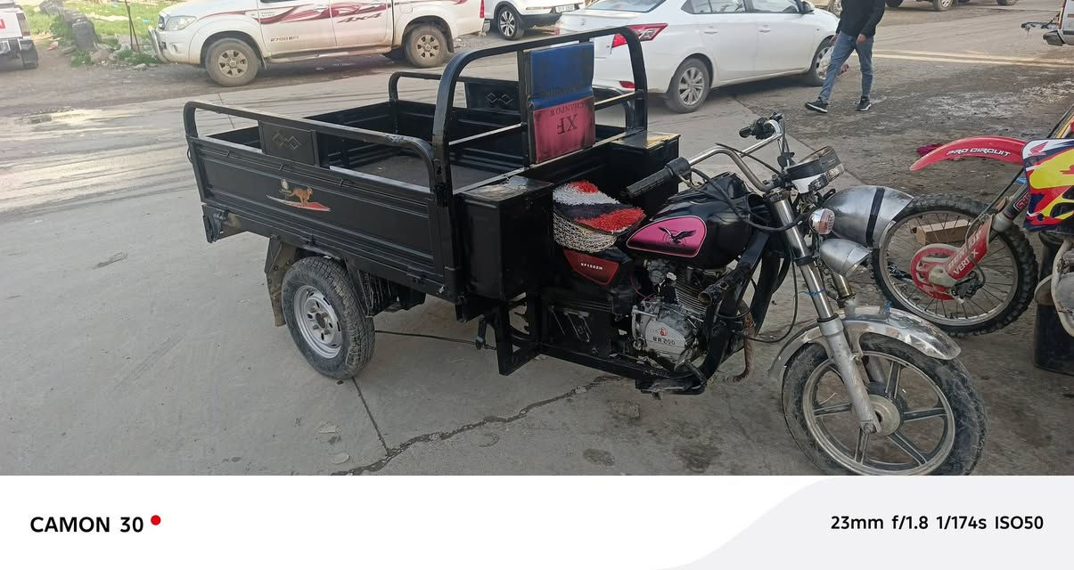 بەناوی خوای گەورە
ئەم کەریم کابانە بۆفرۆشتن گیڕو مەکینەو ئەکسلی بەشەرت ماڵی فەقیرە سعری 850هەزارو تۆزێ مەجال لەسەید سادقم ژ.م ***********
