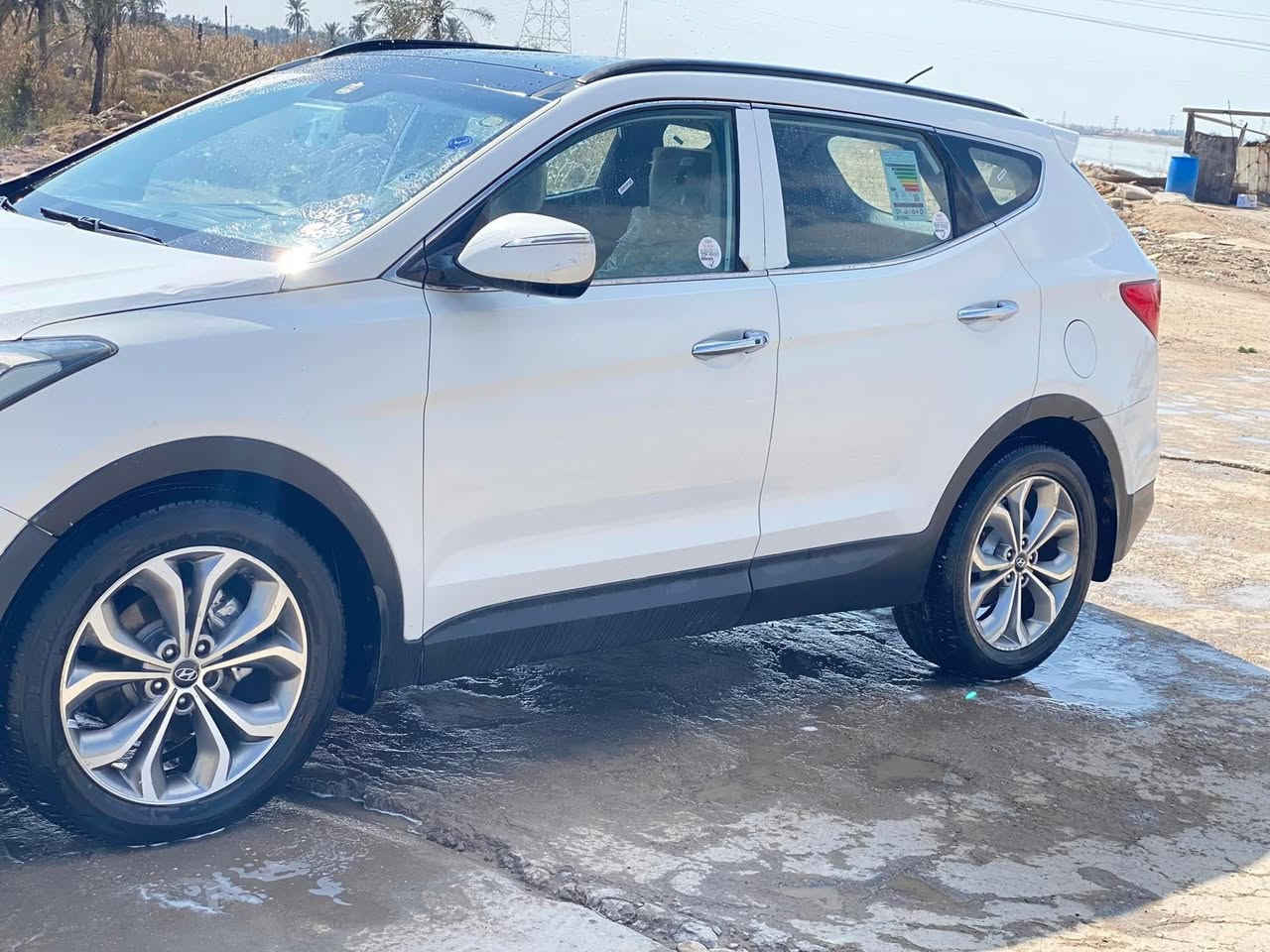 للبيع سنتافي خليجي 2014
🔹 محرك: V6 مفتوح 

✨ المواصفات: فول 1/1 
✅7 راكب 

✅3 قطع تبريد 

✅تحكم ستيرن

 ✅شاشة كبيره + بلوتوث + 

✅كاميرا خلفية + حساسات

‏✅USB + (تشغيل وربط بدون سلك)

✅ بصمه عدد2 ابواب وتشغيل 

✅بصمه

✅شاشه كبير

✅فتحه بنوراما  

تخم تاير 
حداديه جاهزه 

مكفوله من الصبغ والتبديل فقط بارد 

رقم جديد الدولي (بصره)بأسمي شخصيا 
فحص هزه سنويه كله جديد تريد تحويل ثاني يوم  

السعر 173 بيها مجال بسيط حق جيه🌹♥️
***********

‭0783 841 5562‬
