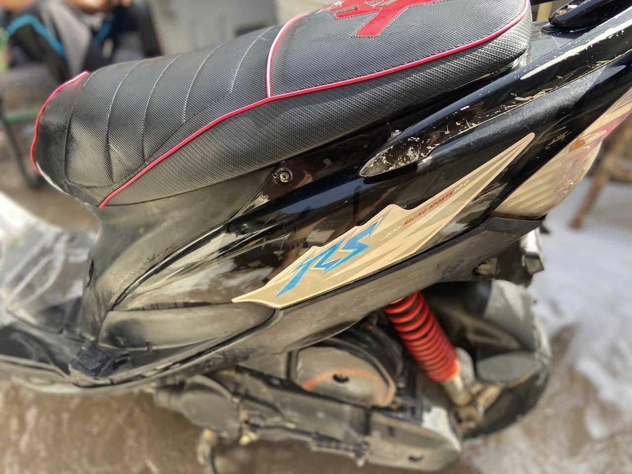 سلام عليكم ماكس عدله ماناقصه شي سلف هندر اشاير كلها شغاله سعر 550 بي مجال تواصل ***********
