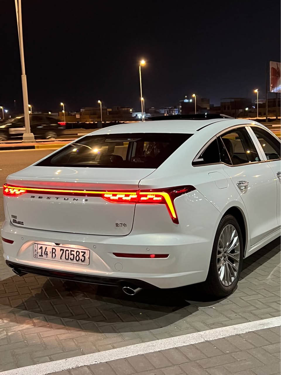 السلام عليكم بستون فاو B70 مديل 2025 كفاله عامه حته دعاميات اخت زيرو ماشيه 11 الف كارتون سياره بيهه مواصفات كلش هواي فتحتين سياره بصمه ترييد خلفي حساس خليفي مثبت سرعه كامرتين بيهه مواصفات هواي خليجي كفاله رقم بصره باسمي سنويه ال2031 سياره بيهه تراي يموت حجم المحرك 2000تيربو صاروخ سياره بلعافيه عل ياخذه سعرهه ب155 وبيهه مجال الشراي مكاني بصره جمعيات رقمي *********** البصرة, العراق
