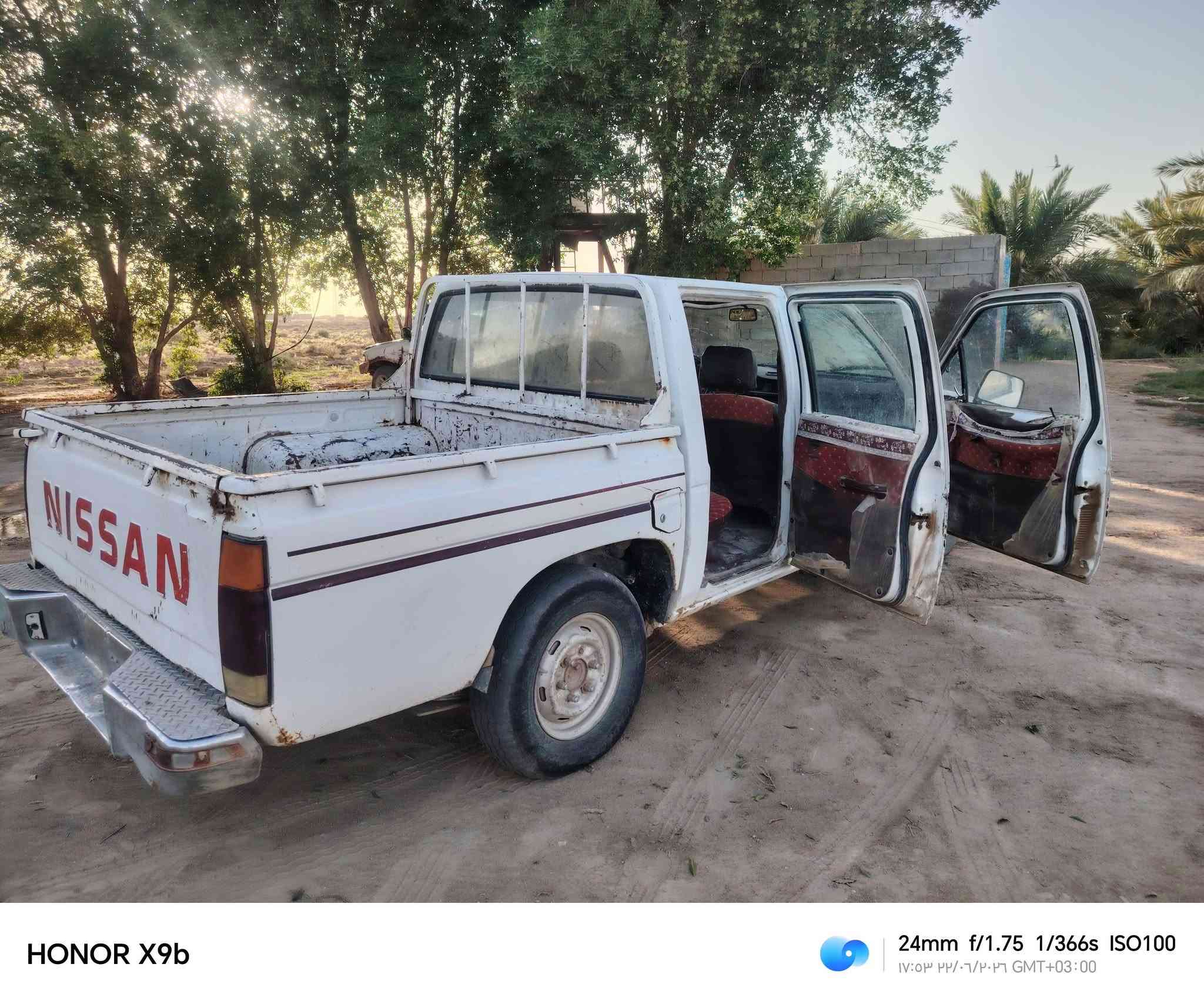 سلام عليكم نيسان للبيع  موديل 94  المكان ناصرية قضاء سيددخيل  رقم الهاتف ***********.  ***********
