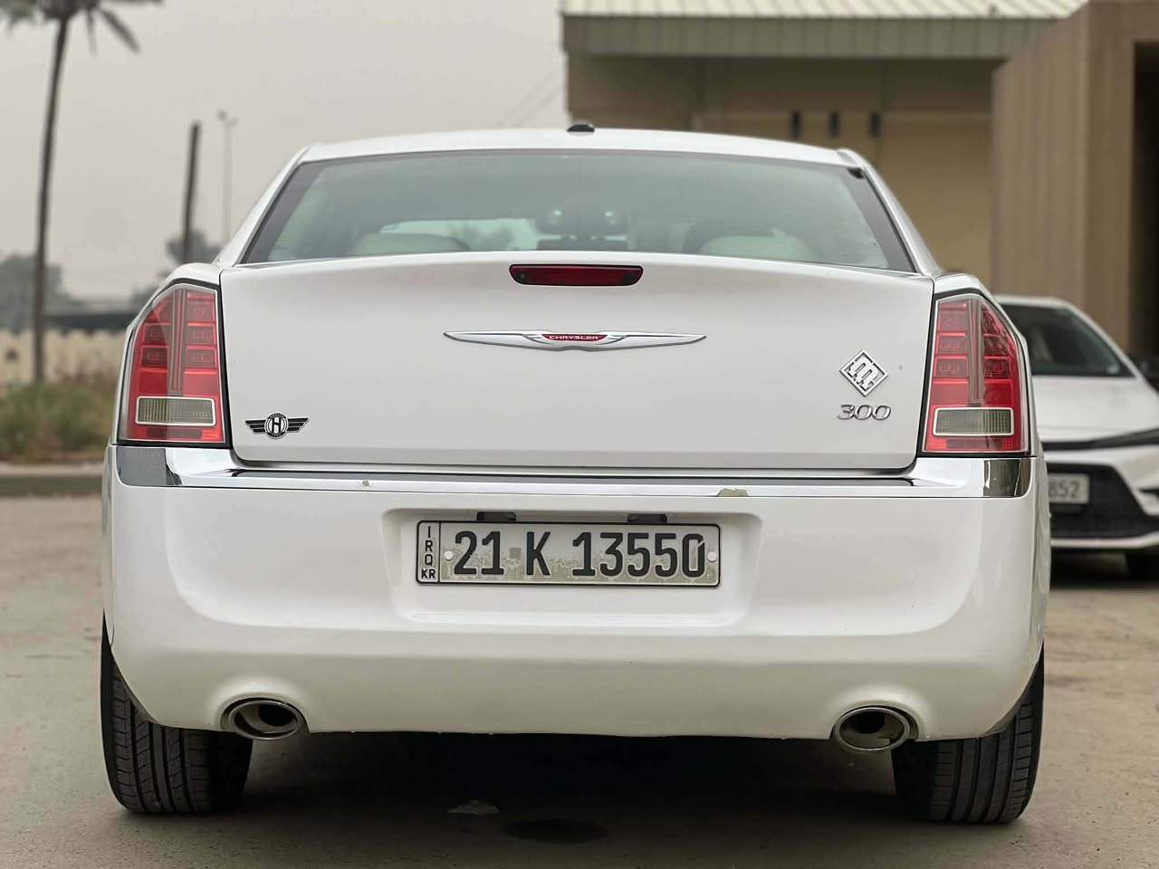 سلام عليكم وبأمة للبيع موديل 2011خليجية كفالة بيهة بس لهلالات صبغ كلش بصيط جاهزة علة آخر حباية وبسمي رقم شمالي جديد مصفرة  مكانهة بغداد  سعر 165$ للستفسار ***********
