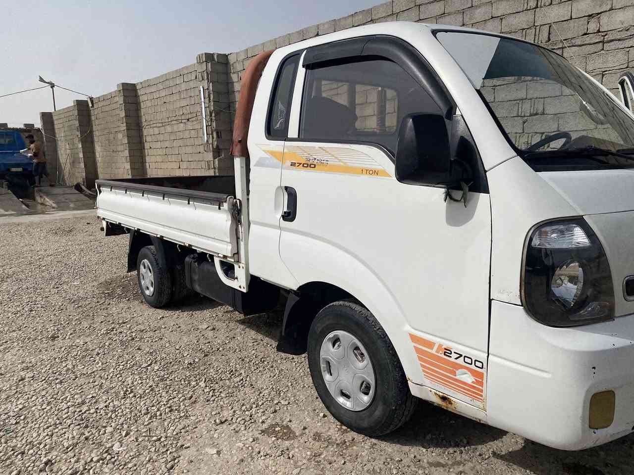 كيا 2013 رقم ذي قار بسمي  مكفوله  من الضربه وصبغ وكير ومحرك  و اكسن مكفولا ت السعر 90 وبيه مجال 
***********
