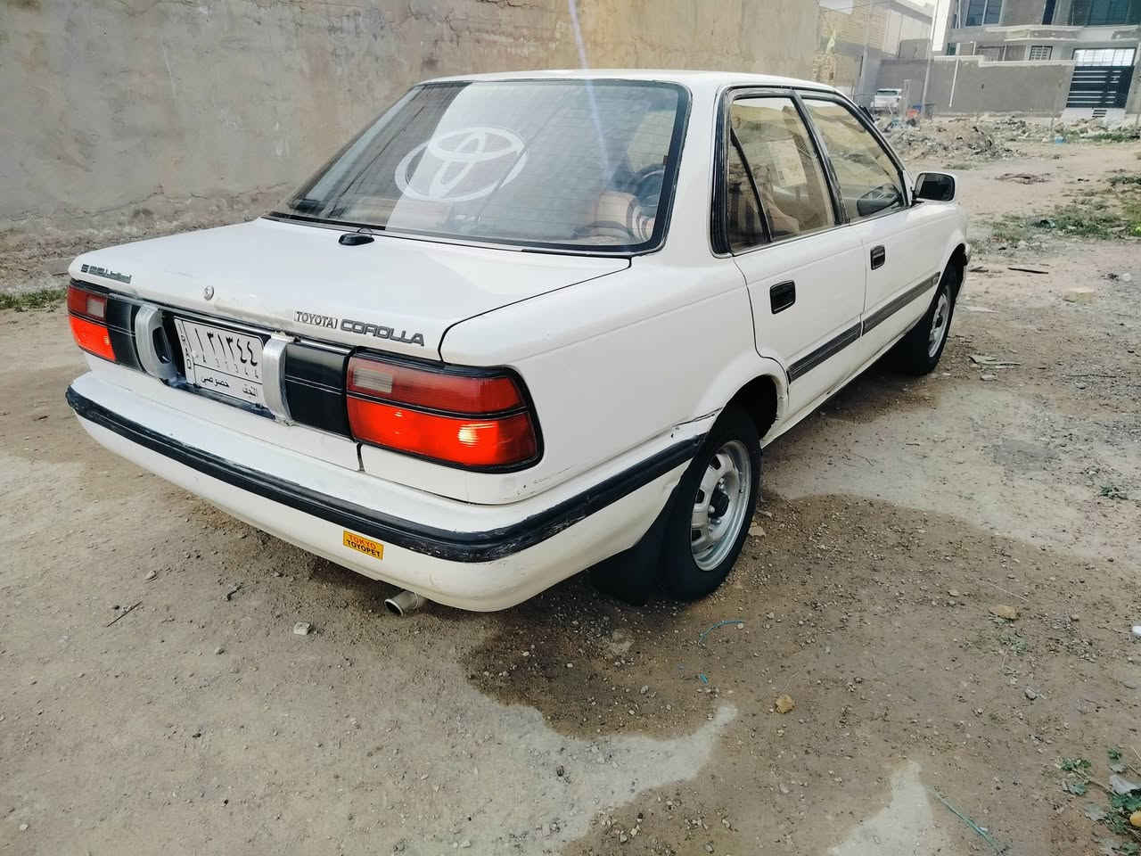 السلام عليكم السعر  / 47 وبيها مجال قليل 
 المكان النجف خان النص 
الاتصال. ***********
سياره كورلا للبيع موديل 1990 كير عادي يسره بلاد مكينه 1600 بخاخ مكفوله من الكصه والضربه ونقل الچثه مكينه وكير جداد حداديه جديدة مكفول من الضبغ تخم تاير جديد مشروع وطني رقم نجف تحويل مباشر 
مكلف بل النشر غير متواجد على فيس
