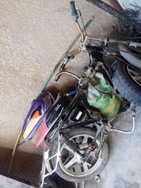 هاي دراجه جانت تشتغل فصخناها نصلحها وخرب واهسنه الي حاب يشتريها هذ الر...