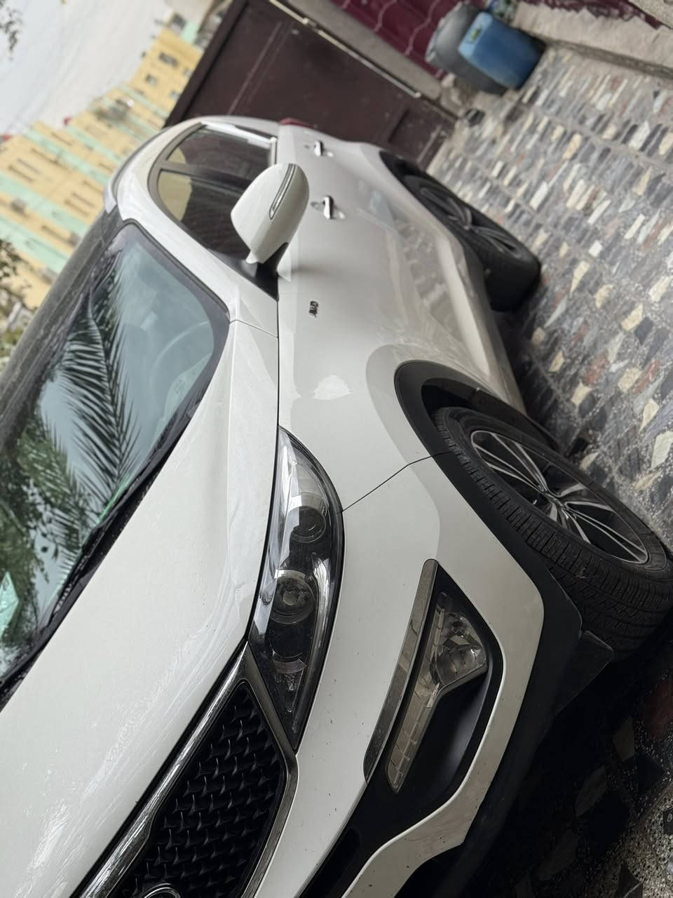 سلام عليكم سبورتج خليجي ٢٠١٦مكفوله ما عده بارد قليل باب السياق فول ما عدى البصمه فور ويل قطعتين تبريد مكينه ٢٤٠٠
***********
