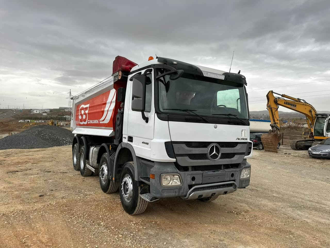 Mercedes banz
Actros 4146موديل2008 الون ابيض
عدد 2
سنة الصنع 2010 حجم 41.48 كير عادي
مجموعة جي اف 
عدد المحاور 4 
نظام المحور 4×8
سعر 100 الف دولار 
شامل كمرك ضريبة شحن 
مدة الوصول 25 يوم بعد الحجز


**إذا كنت صاحب هذا الإعلان وتريد حذفه لأي سبب، رجاءا أرسل رسالة إلى الدعم الفني**