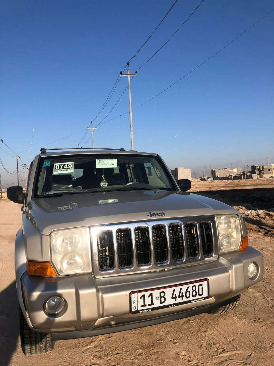 جيب كومندر فول مواصفات 2007  بأسمي سته سلندر محرك 3700 سياره جديده وجاهزه مكينه كير تبريد تخم تاير سعر 112 وبيهه مجال للشراي بيع او مراوس 
مكاني بصره ابو الخصيب
***********
