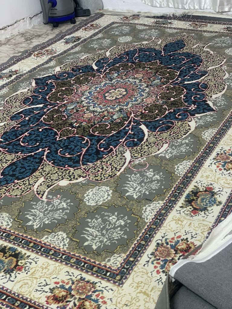 زولية كاشان اصلي ايراني قياس 3/4 مابي اي عيب كركوك, العراق


**إذا كنت صاحب هذا الإعلان وتريد حذفه لأي سبب، رجاءا أرسل رسالة إلى الدعم الفني**
