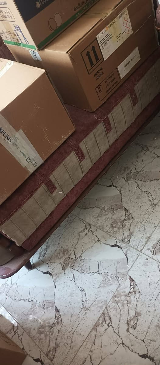 تخم زان  للبيع  تسكام كلش ثقيل عشر مقاعد سعر 350  عنوان  الكوت الجديدة شراي خاص


**إذا كنت صاحب هذا الإعلان وتريد حذفه لأي سبب، رجاءا أرسل رسالة إلى الدعم الفني**