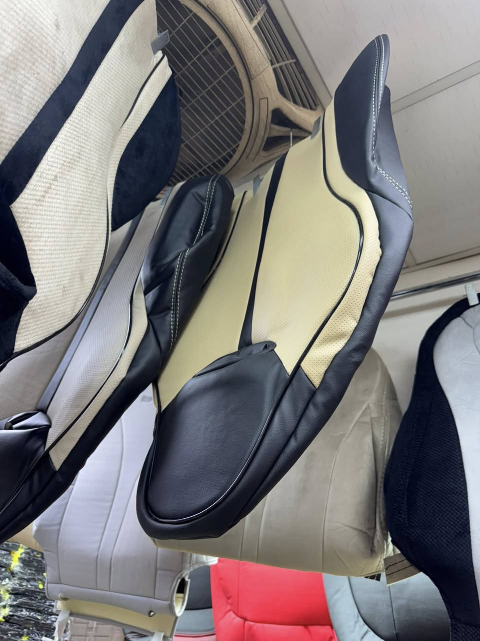 السلام عليكم
يتوفر لدنيا تلبيس جاهز ByD
واي استفسار  اتصال على رقم ***********
