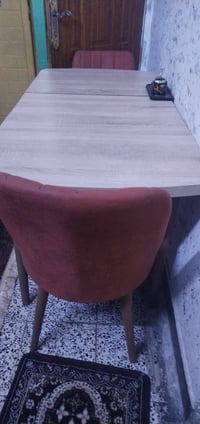 ميز طعام • تركي • ٤ كراسي