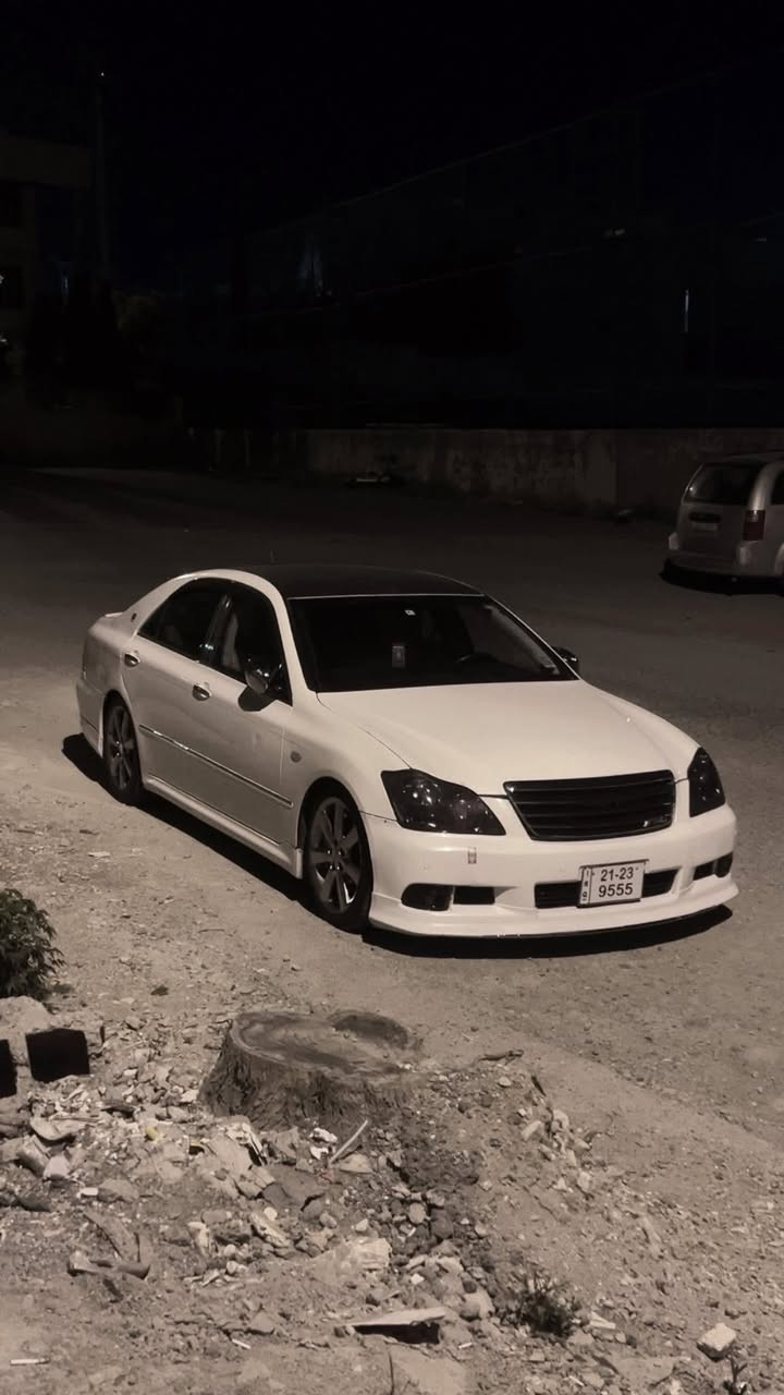 grs184ڕەنگ گۆڕاو ی یابانە سەیارەکە کامل مەسرەفە جڵدی ناو قەسی ساج سور و هیتەرە ویلی دینگەو عەتەری ترد بۆ بەسراوە کوشن کارەبایە لەوحەی پێشەوەو دواوا دۆسیەکانی تۆمسە لایتە نزمەکانی کراوە  بە عەدەسە تەعدیل سورعەیە درۆی جوانیو قوەت بار کۆدیشی وەر گرتوە  ٥٧گەڵاو معامەلەیەکی برایانە***********وەست ئەپی لەسەرە🔥🧿!
