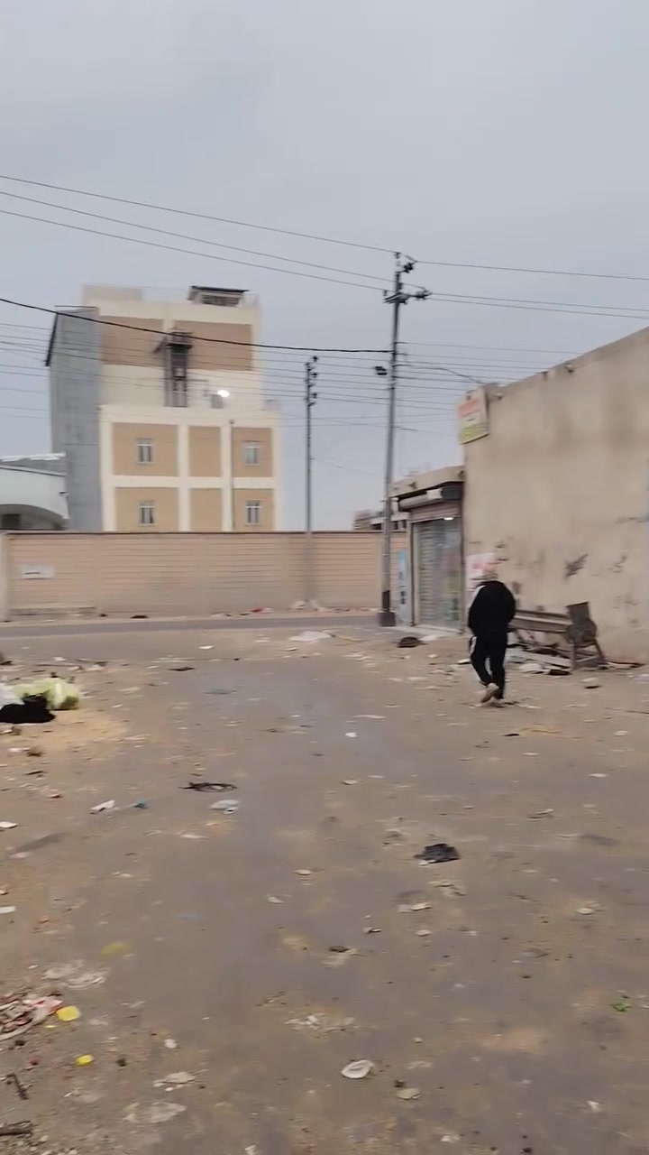 جملون للأيجار في البصره البهادريه قرب مطحنه الخليج المساحه 250 ارتفاع 10 للأستفسار +964 771 497 6100


**إذا كنت صاحب هذا الإعلان وتريد حذفه لأي سبب، رجاءا أرسل رسالة إلى الدعم الفني**