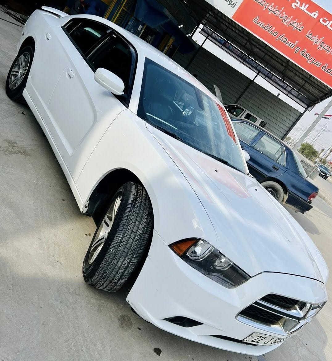 السلام عليكم جارجر 2012 كندي للبيع السيارة جاهزة ما بيها نقص برغي كير ومحرك وأكسل بالشرط تخم تاير جديد صدر امامي خلفي جديد تبريد ثلج رقم اربيل الجديد بأسمي (بصمة شاشة جبيرة محدثة srt كشنات جلد تحكمات كهرباء تبريد قطعتين حساسات خلفية كير عصا) (بيها صبغ كما موضح بالسونار شبرين بخشم البنيد وشبرين بهلال الجاملغ الخلفي) السعر 160 وبيها مجال للشراي للأستفسار *********** مكاني العلم
