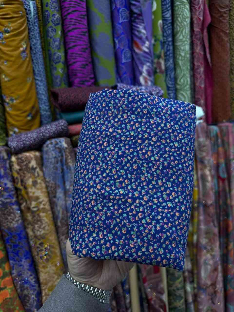 #جمال القطع
#كملو الصور
كشمير ايطالي دبل صبغ الخامة الأصلية شرط الضمان


**إذا كنت صاحب هذا الإعلان وتريد حذفه لأي سبب، رجاءا أرسل رسالة إلى الدعم الفني**