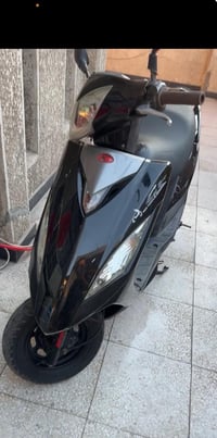 كامكو • دراجة • تدخن قليل