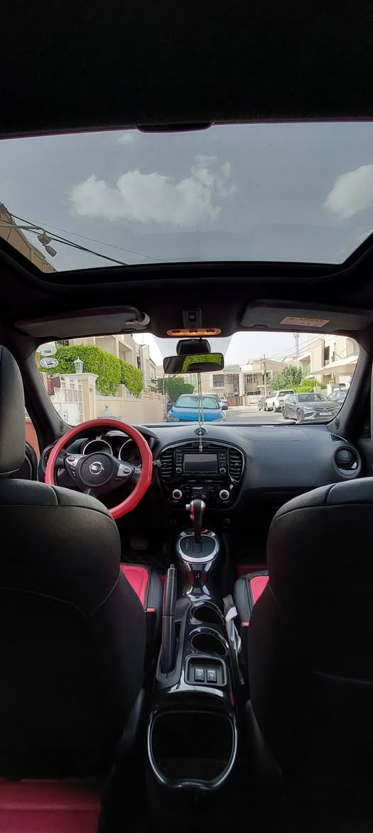 نیسان جوک ٢٠١٨  خەلیجی ١٢٥ هەزار كم رۆشتووە. فول فول مواصفات پێنج کامیرە ٣٦٠ پلە، بەصمە، رادار خەتی جادە، کوشین جلد هیتەر، پانۆراما، ویل رەش کرۆم بلادی، ئاوێنە کارەبا، جام ئۆتۆ، بێ تۆربۆ سێ مۆدی لێخورین، سەیارەکە خاوێنە تەنها یەک دەرکەی سەکنی سوبغە بێ ناوگرتن. رەقەم وسەنەوی نوێیە بەناوی خۆمە. 

نيسان جوك خليجي ٢٠١٨ فول فول مواصفات، ماشي ١٢٥ الف كم. كاميرات ٣٦٠ درجة، بصمة، بانؤراما، رادار كوشن جلد هيتر، ويل بلادي، ثلاث اوضاع قيادة، السيارة نظيفه باستثناء باب واحد السكن صبغ بدون ای تاثير داخلي. الرقم و السنوي جديدة باسمي. أربيل, العراق


**إذا كنت صاحب هذا الإعلان وتريد حذفه لأي سبب، رجاءا أرسل رسالة إلى الدعم الفني**