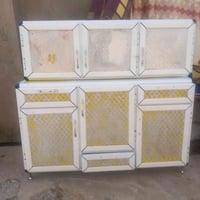 للبيع طباخ شغال ٠٧٧٣٠٠٣٥٦٦٣