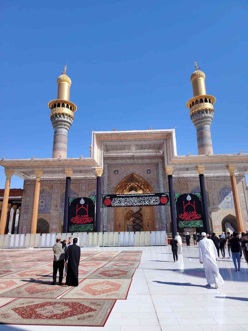 � تعلن حملة  الإمام المهدي المنتظر (ع) عن برنامجها السنوي
🔹 بمناسبة استشهاد الإمام علي الهادي (ع)

🕌 الكاظميّة المقدّسة
1️⃣ زيارة الإمام الكاظم (ع).
2️⃣ زيارة الإمام محمد الجواد (ع).

🕌 سامراء المقدّسة
1️⃣ زيارة الإمام الحسن العسكري (ع).
2️⃣ زيارة الإمام علي الهادي (ع).
3️⃣ زيارة السيّد محمد سبع الدجيل (ض).
4️⃣ زيارة الشيخ إبراهيم بن مالك الأشتر (ض).

💰 سعر النفر: 15000/ دينار فقط.
📅 موعد الانطلاق: يوم /الثاني من شهر رجب وقت الانطلاق 
⏰ الوقت: الساعة /السادسه /صباحا 
🏠 مكان التجمع /حله حي المهندسين قرب أسواق الحسناوي وإلى كافه العوائل البابليه 
🛏️ مبيت المبيت: في صحن الإمام علي الهادي (ع).

☎️ للحجز والاستفسار:
/*********** /*********** /*********** 
📌 بإدارة: /عدي الحسناوي //بدانا بالحجز على كافت الراغبين احجز مقعدك من وقت رجاء إلى كل الزوار حتى تظمن مكانك في العزاء 

⚠️ ملاحظة: مراعاة جميع الظروف قد تحصل تغييرات بسبب الزّيارة المليونيّة

📕 ونسالكم الدعاء بالتوفيق 📕
