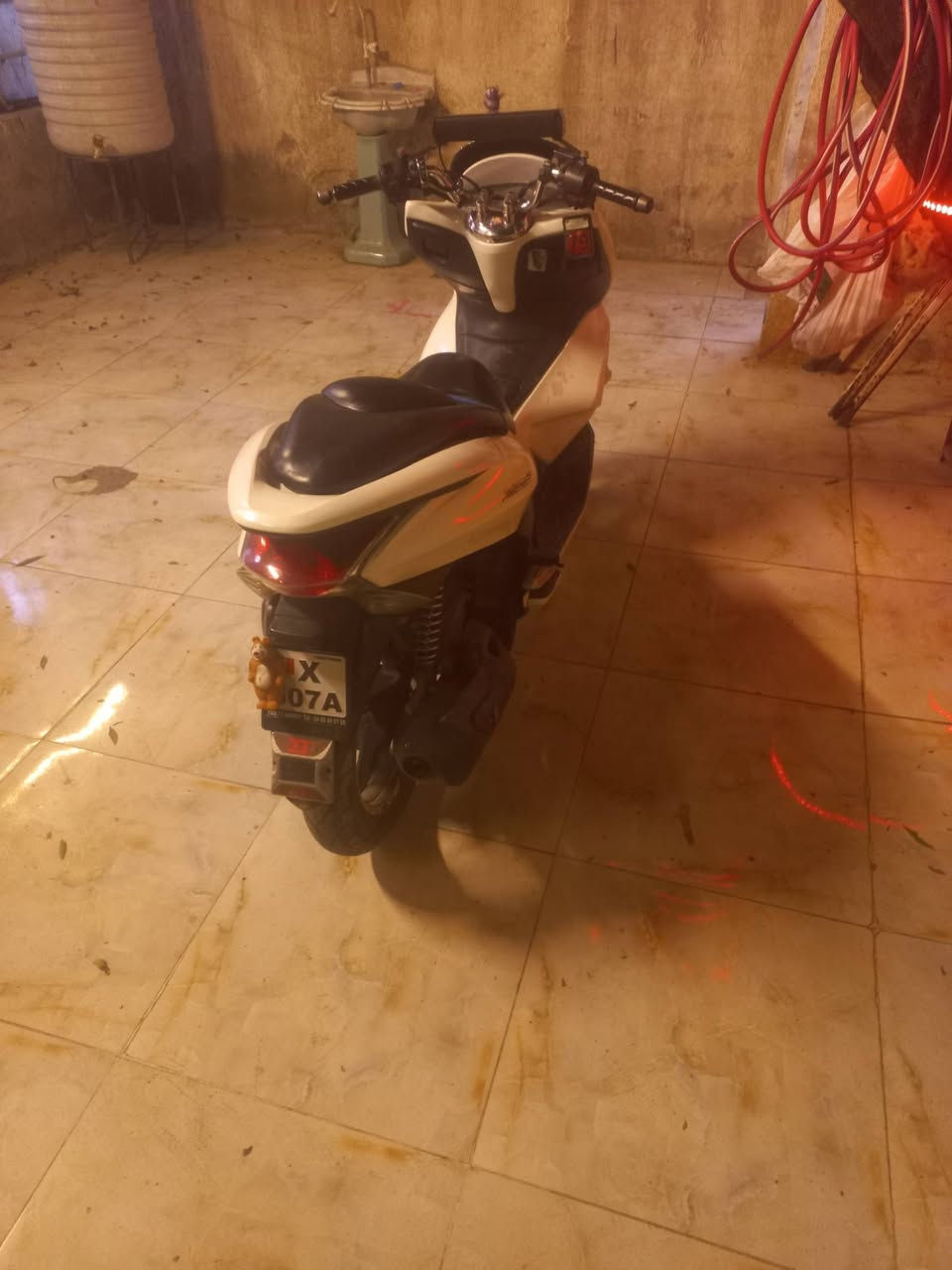 دراجه البيع بغداد حي اور مليون و ٢٠٠ وبيهه مجال ***********
