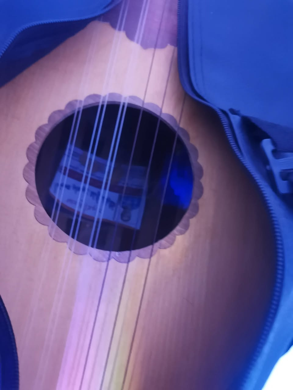 عود شامي أصلي نضافه 100% السعر 120 وبي مجال بصيط اي استفسار *********** واتساب.
