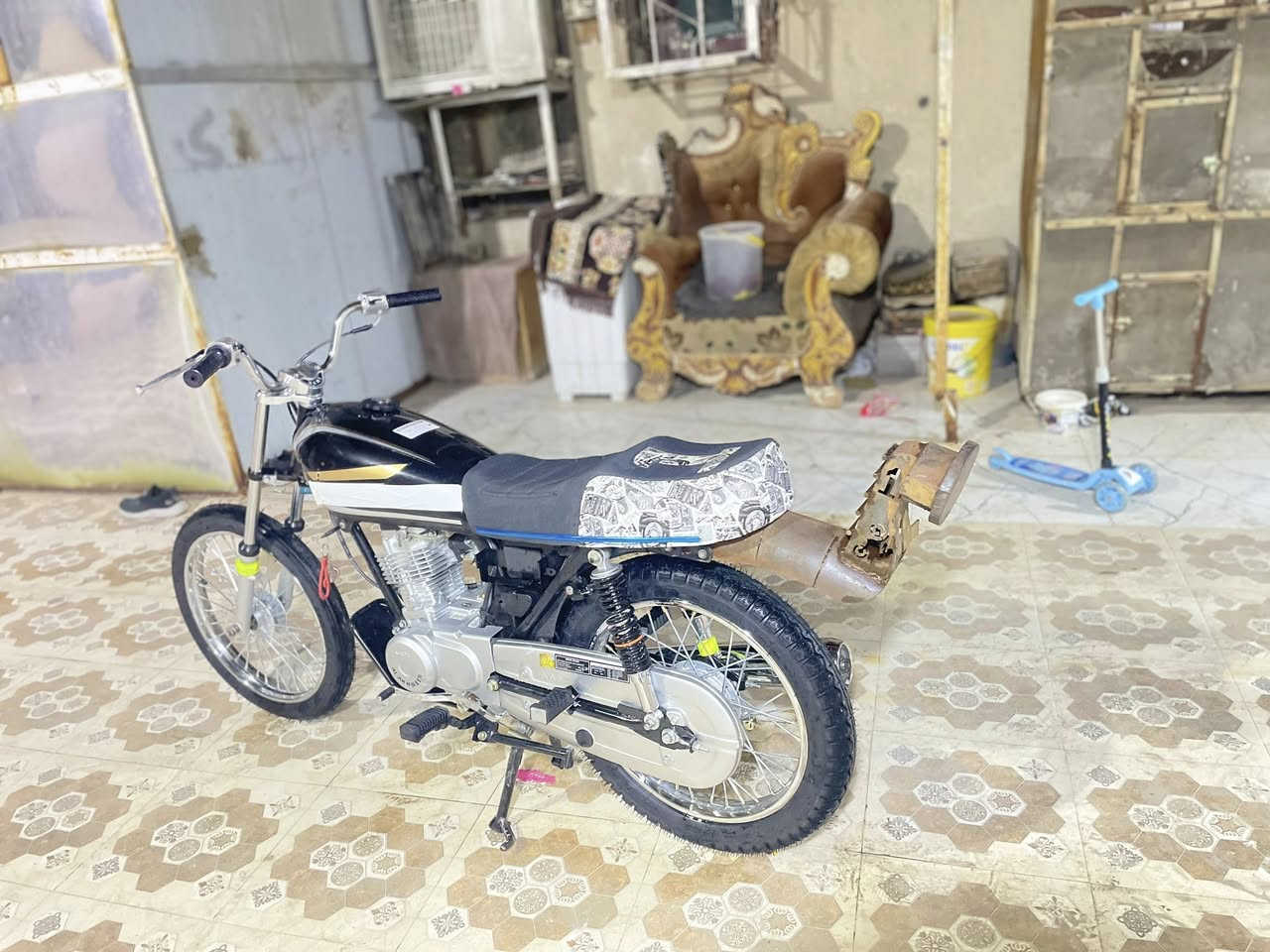 مراوس شعندك نزل  اول تبديله دهن للمحرك صارلها اسبوع معمره ***********
