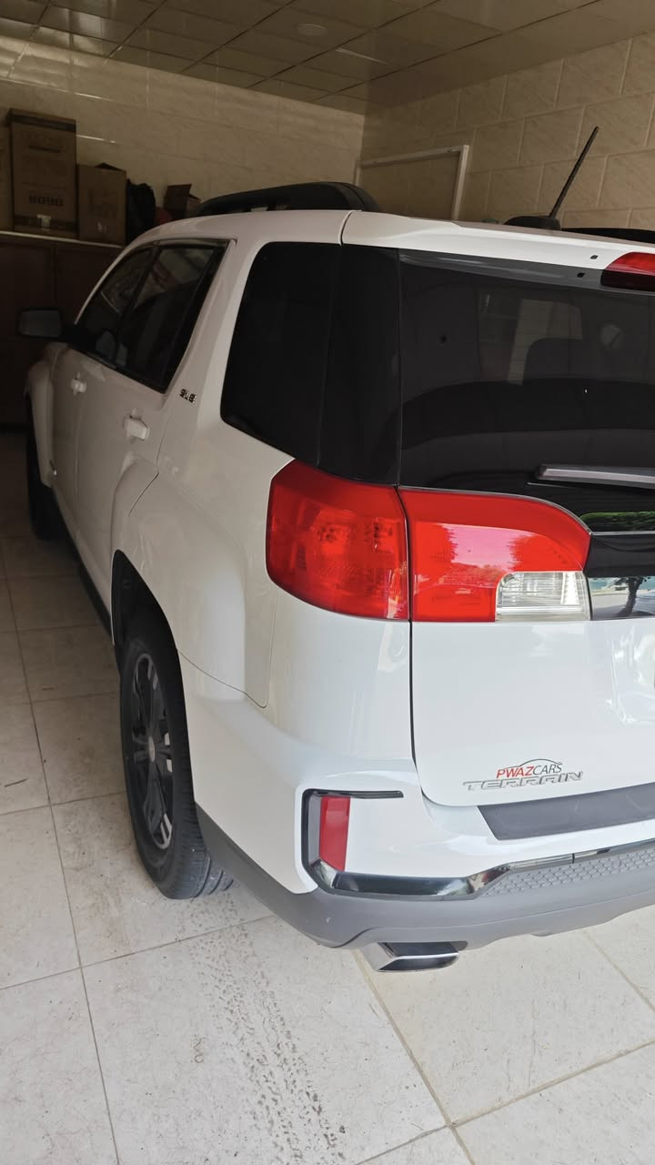 GMC terrain. 2017.  SLE    135$. ***********
