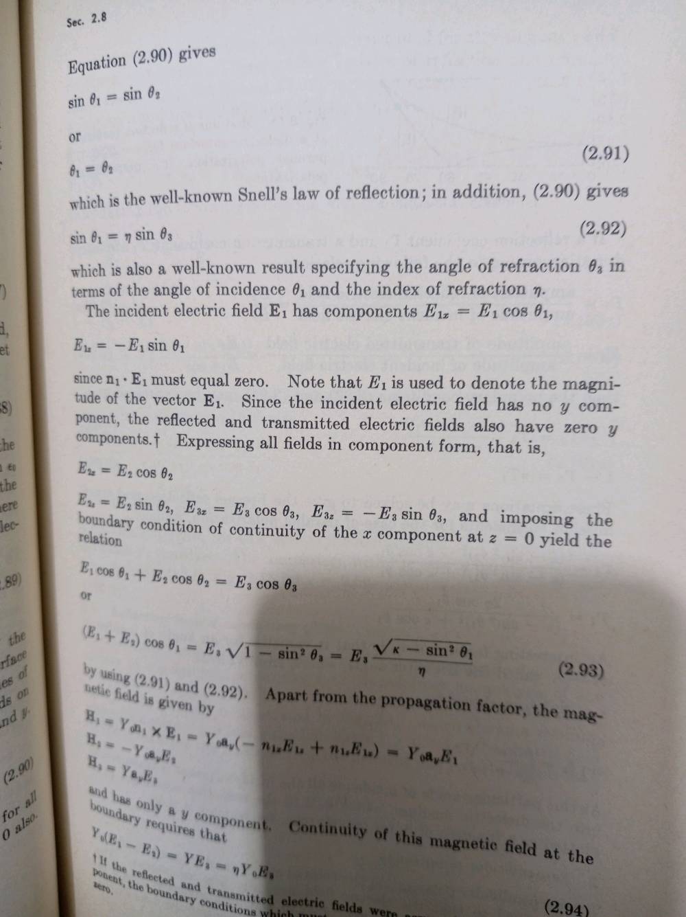 اسس هندسة الموجات الدقيقة
روبرت كولن
السعر ١٠
يوجد توصيل لكل انحاء العراق
 ***********